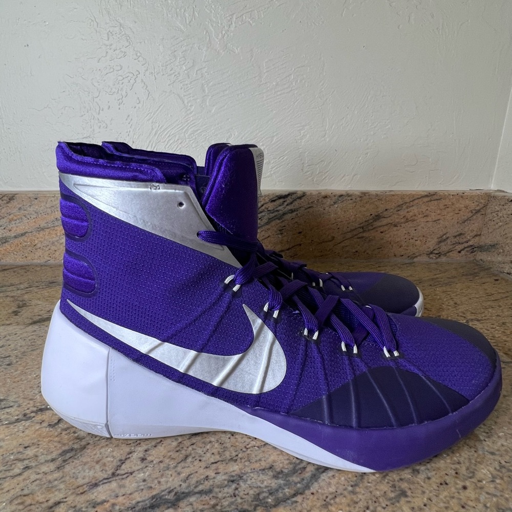 Nike Hyperdunk